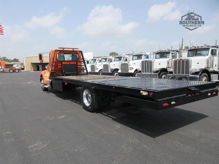 Used 2018 PETERBILT 337