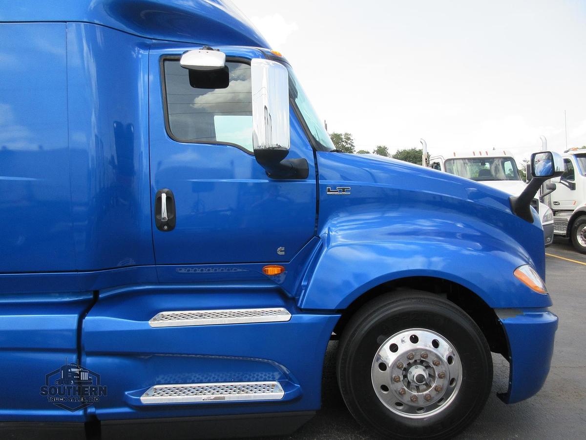 Used 2021 INTERNATIONAL LT