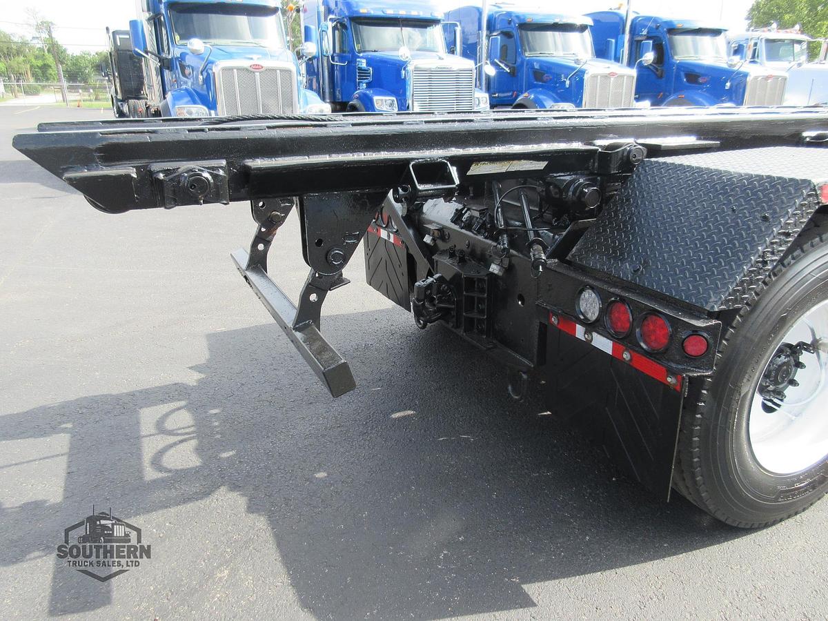 Used 2018 KENWORTH T800