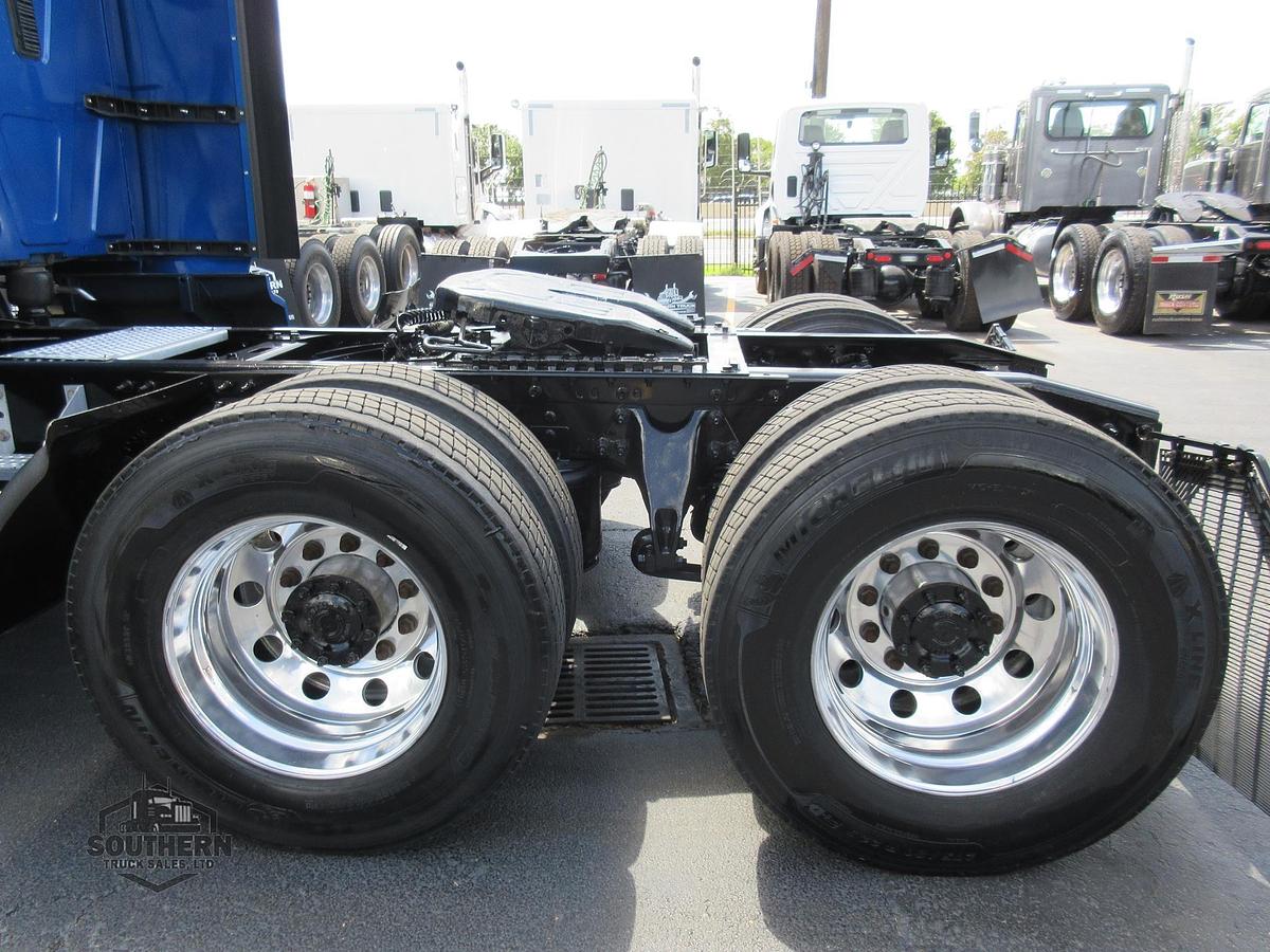 Used 2021 INTERNATIONAL LT