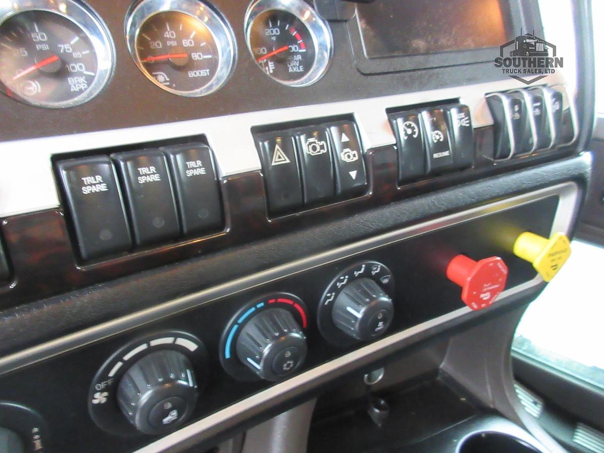 Used 2019 KENWORTH W900L