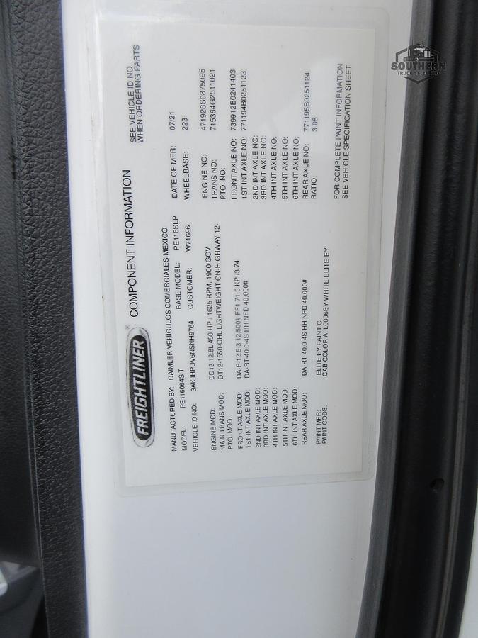 Used 2022 FREIGHTLINER CASCADIA 116
