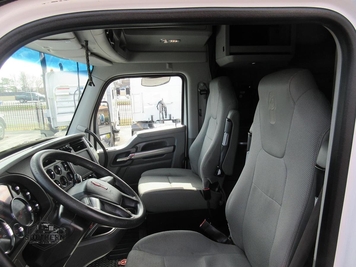 Used 2019 KENWORTH T880