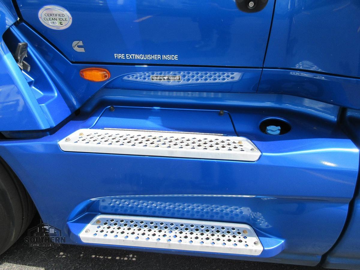 Used 2021 INTERNATIONAL LT