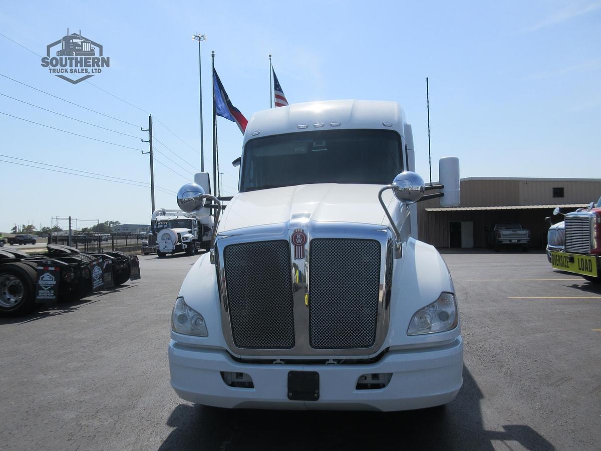 Used 2020 KENWORTH T680