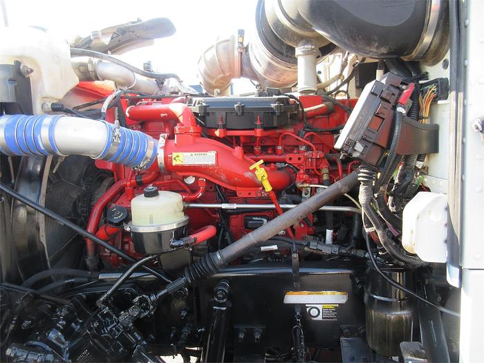 Used 2015 PETERBILT 365