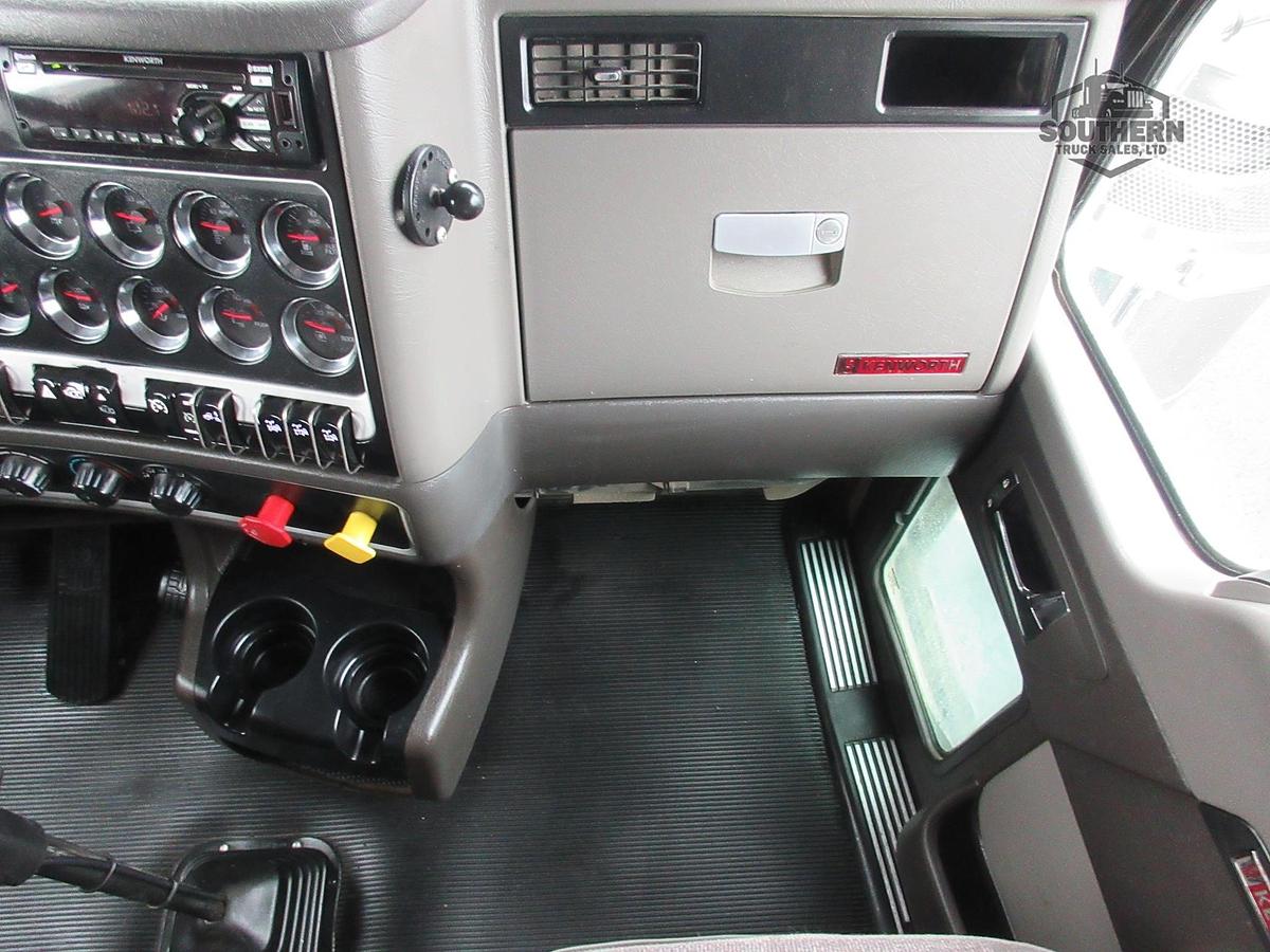 Used 2015 KENWORTH T800