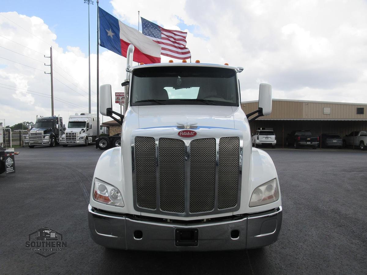 Used 2018 PETERBILT 579