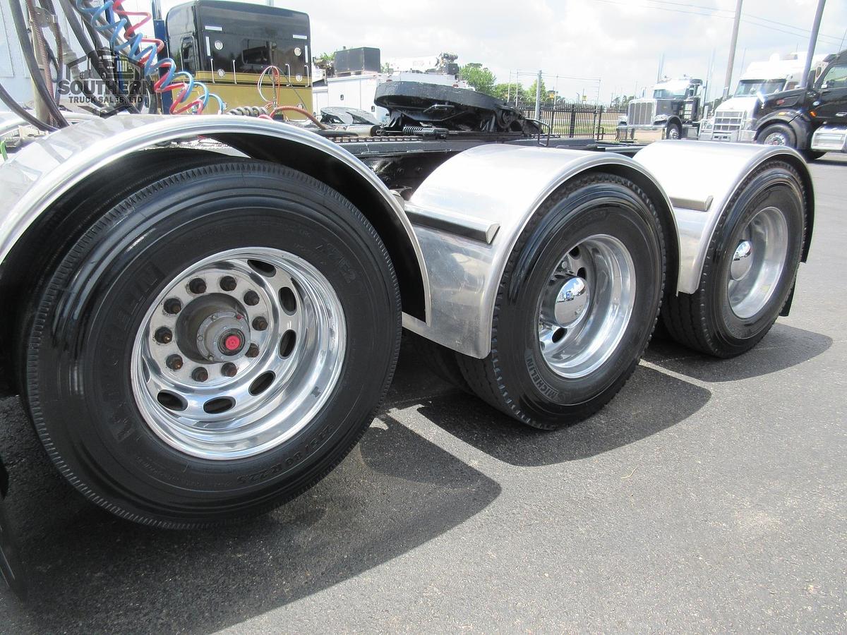 Used 2008 PETERBILT 367