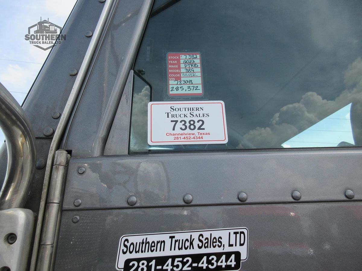 Used 2022 PETERBILT 389