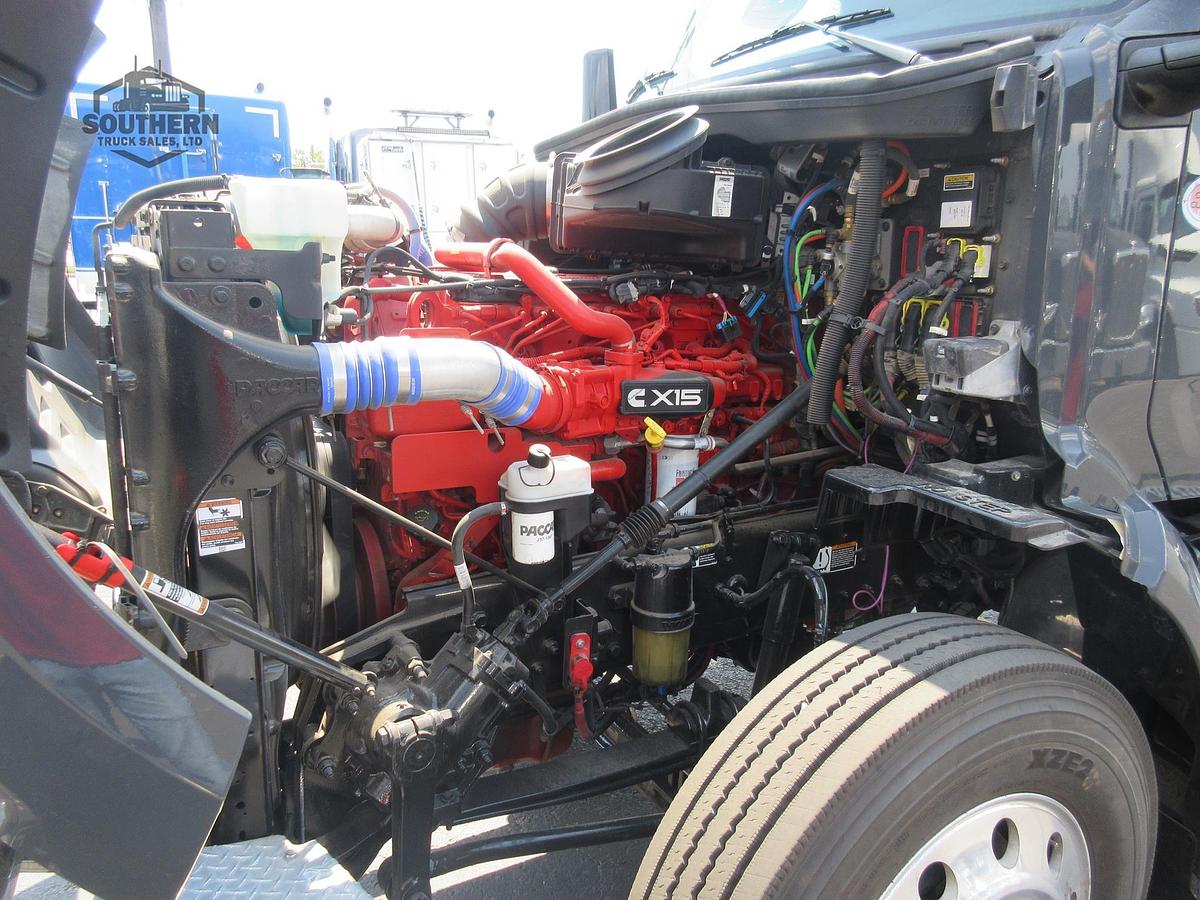 Used 2025 PETERBILT 567