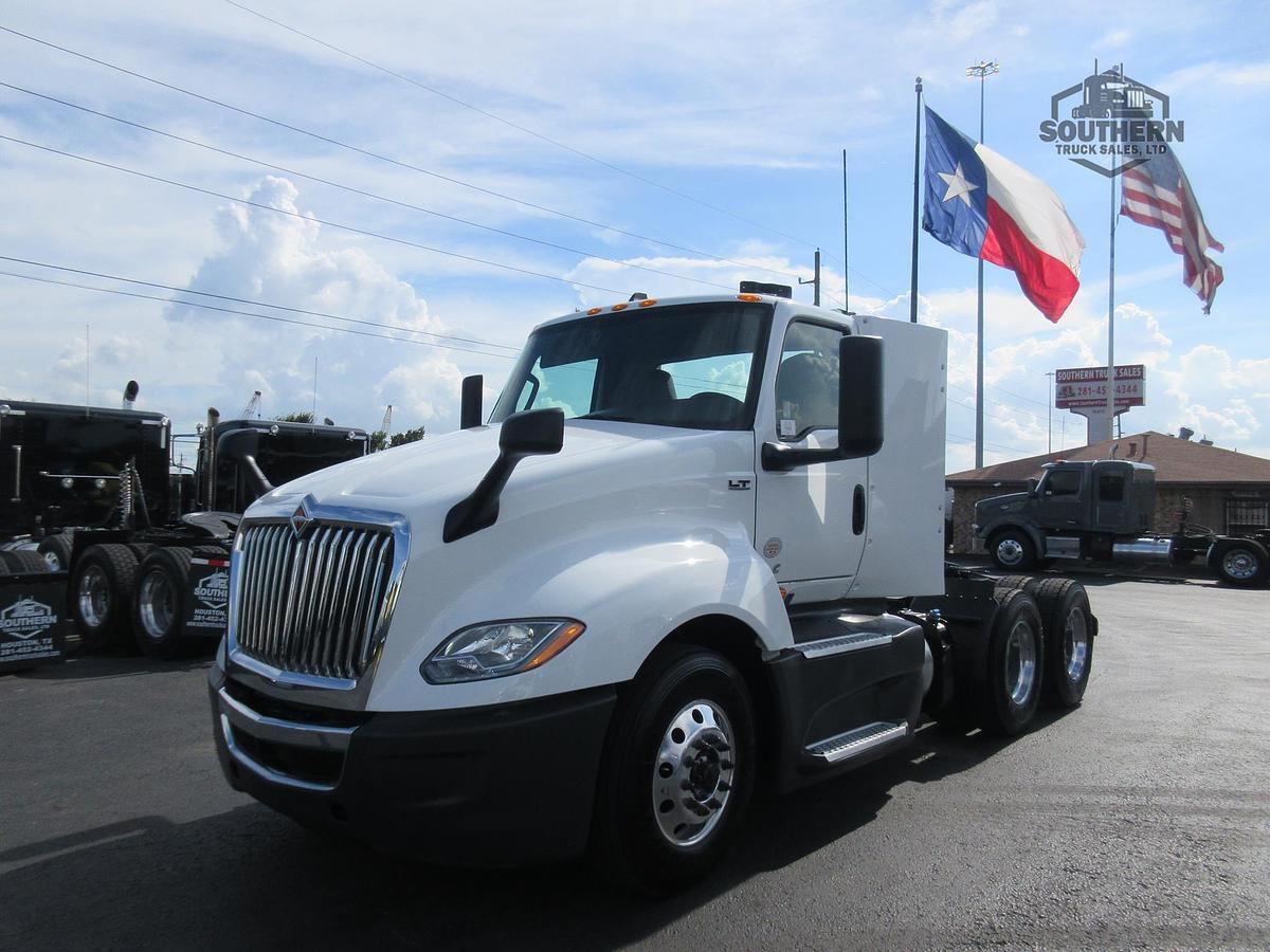 Used 2022 INTERNATIONAL LT