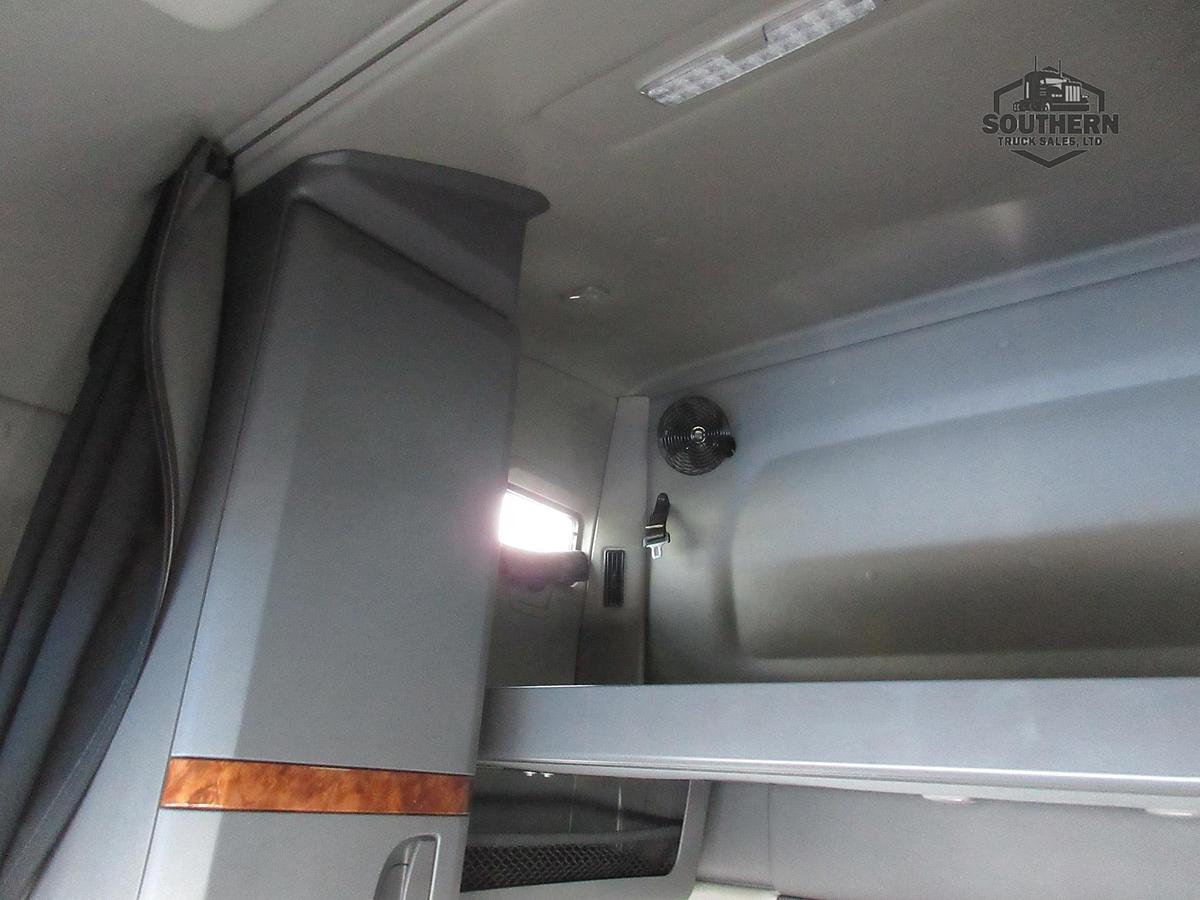 Used 2021 INTERNATIONAL LT