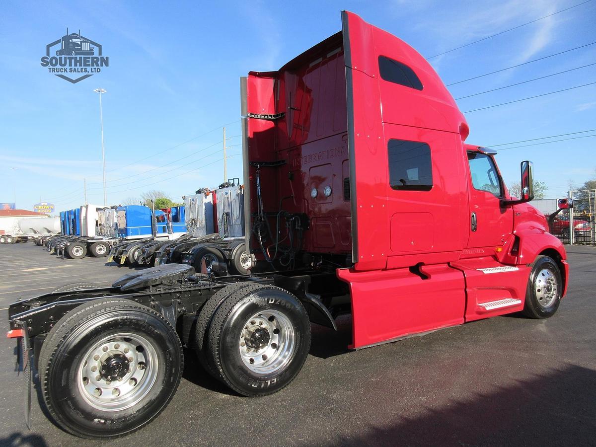 Used 2021 INTERNATIONAL LT