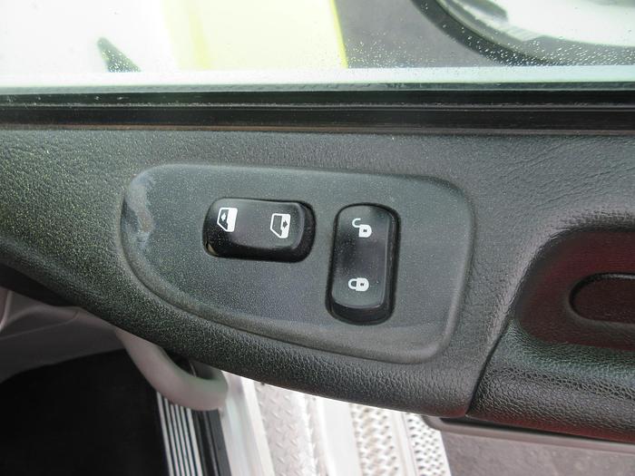 Used 2014 PETERBILT 365