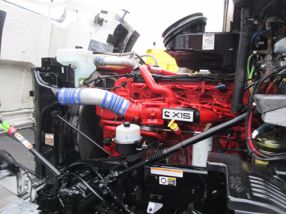 Used 2021 PETERBILT 567