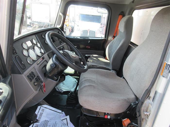 Used 2013 PETERBILT 365