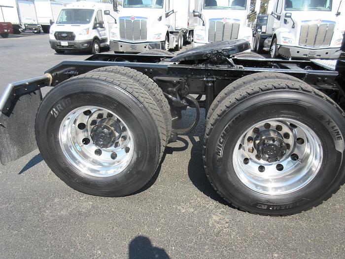 Used 2018 KENWORTH W900
