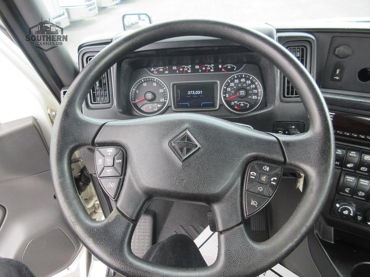 Used 2021 INTERNATIONAL LT