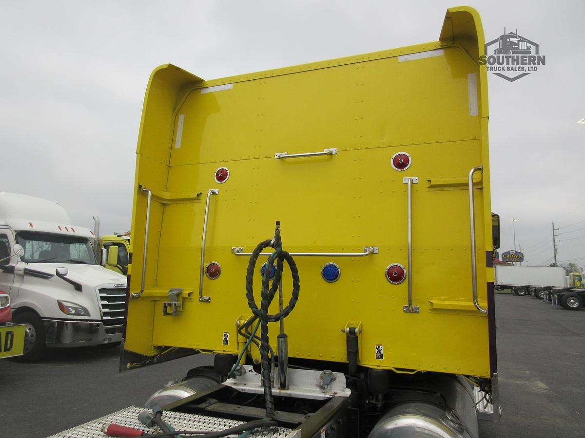 Used 2019 PETERBILT 389