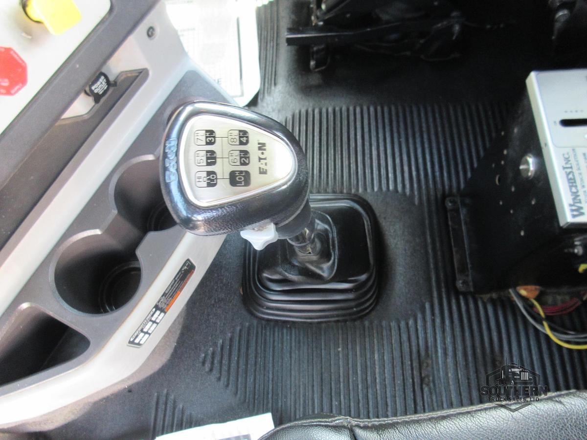 Used 2019 FREIGHTLINER CORONADO 122 SD