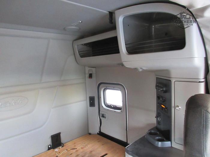 Used 2020 PETERBILT 567