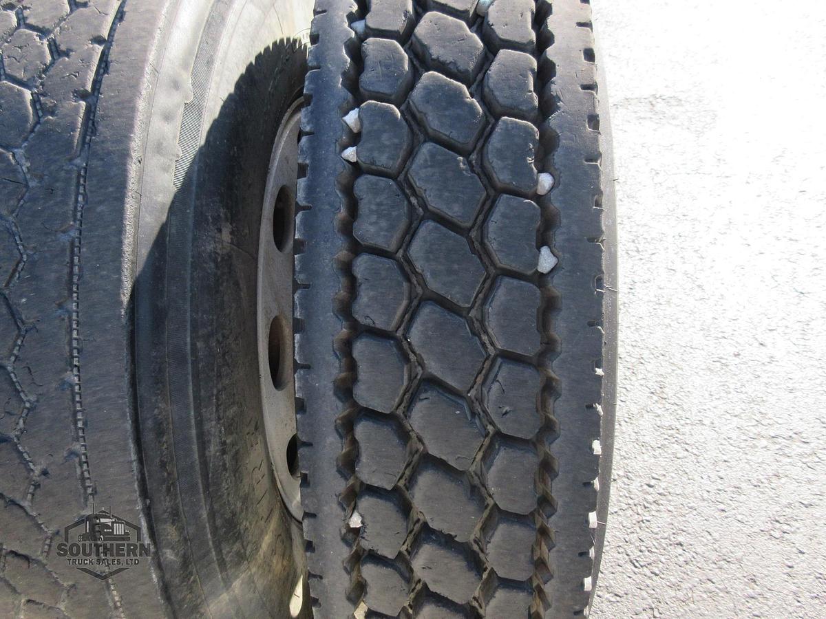 Used 2019 PETERBILT 567