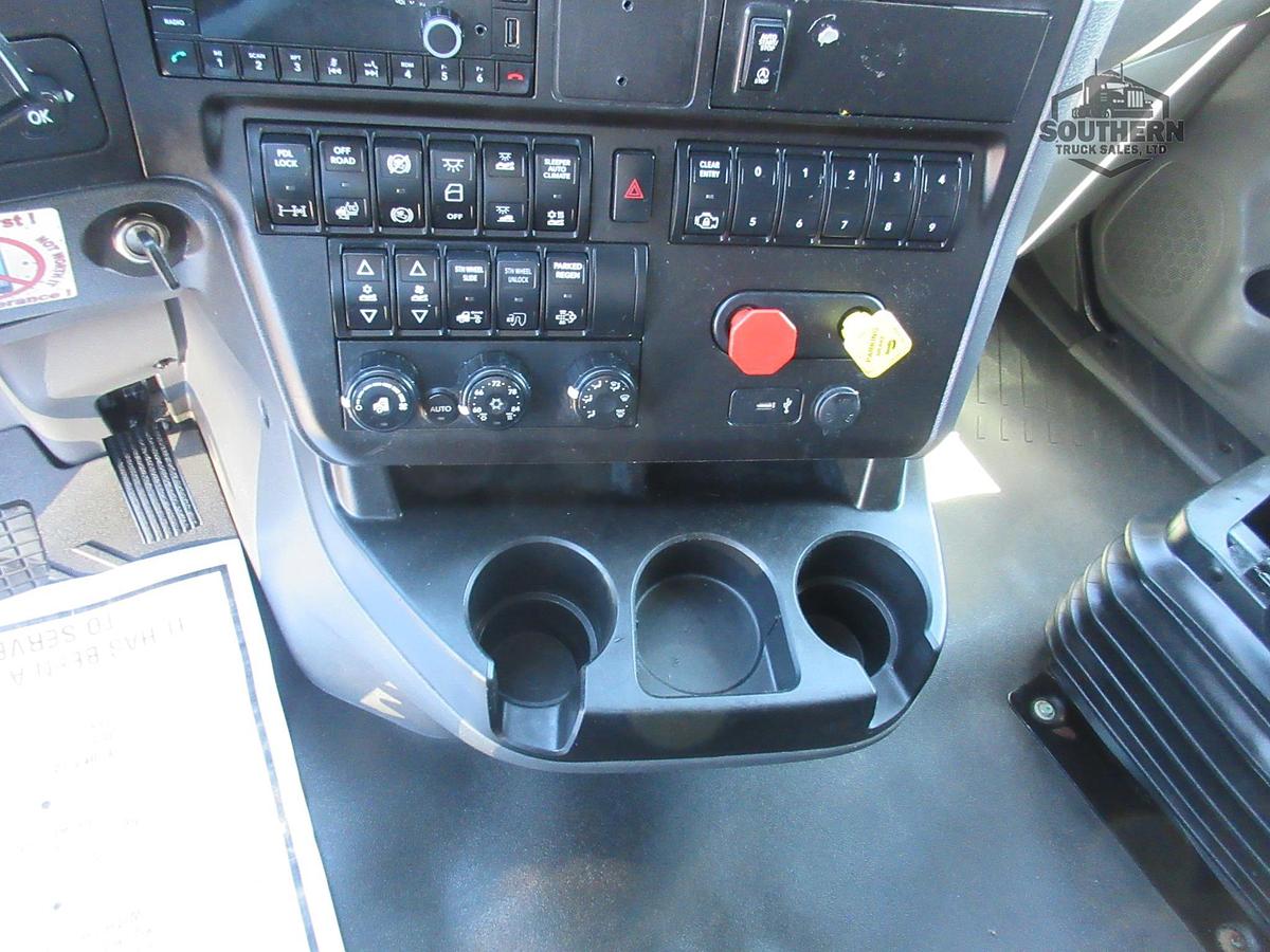 Used 2021 INTERNATIONAL LT