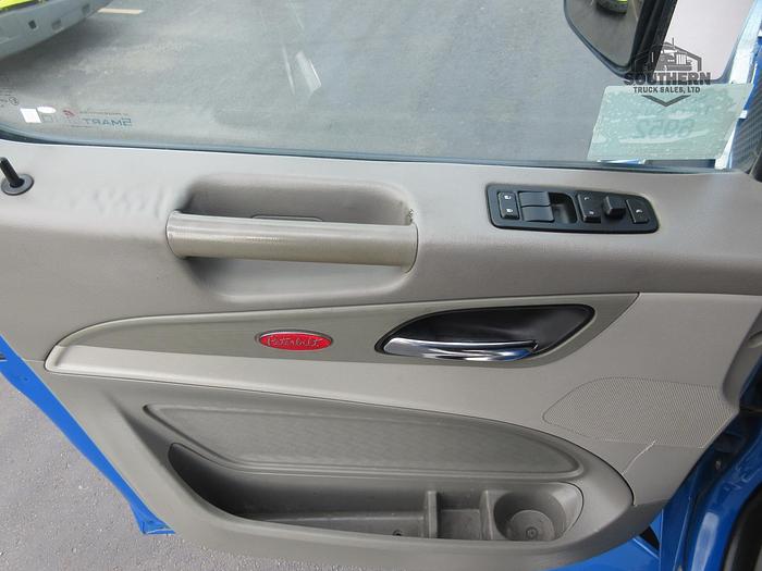 Used 2020 PETERBILT 567