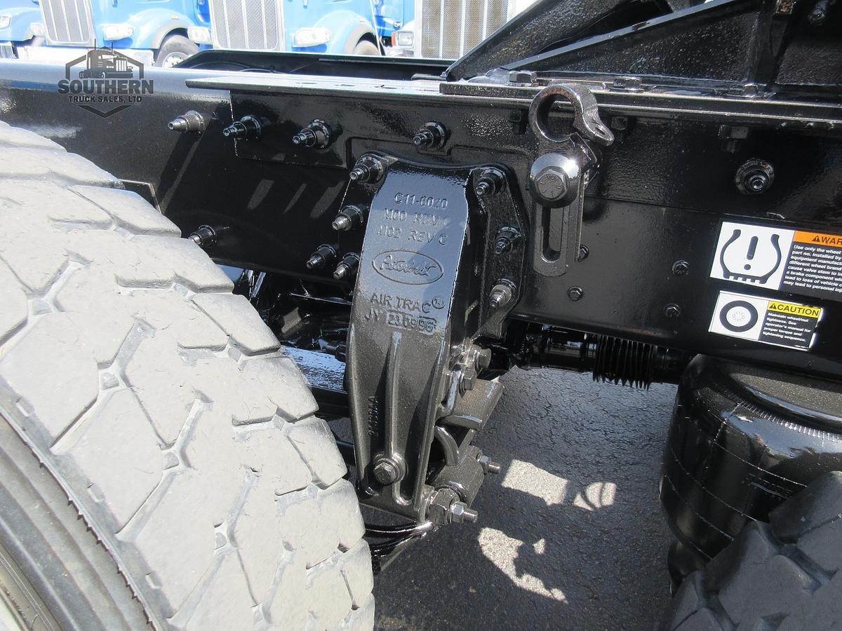 Used 2025 PETERBILT 567