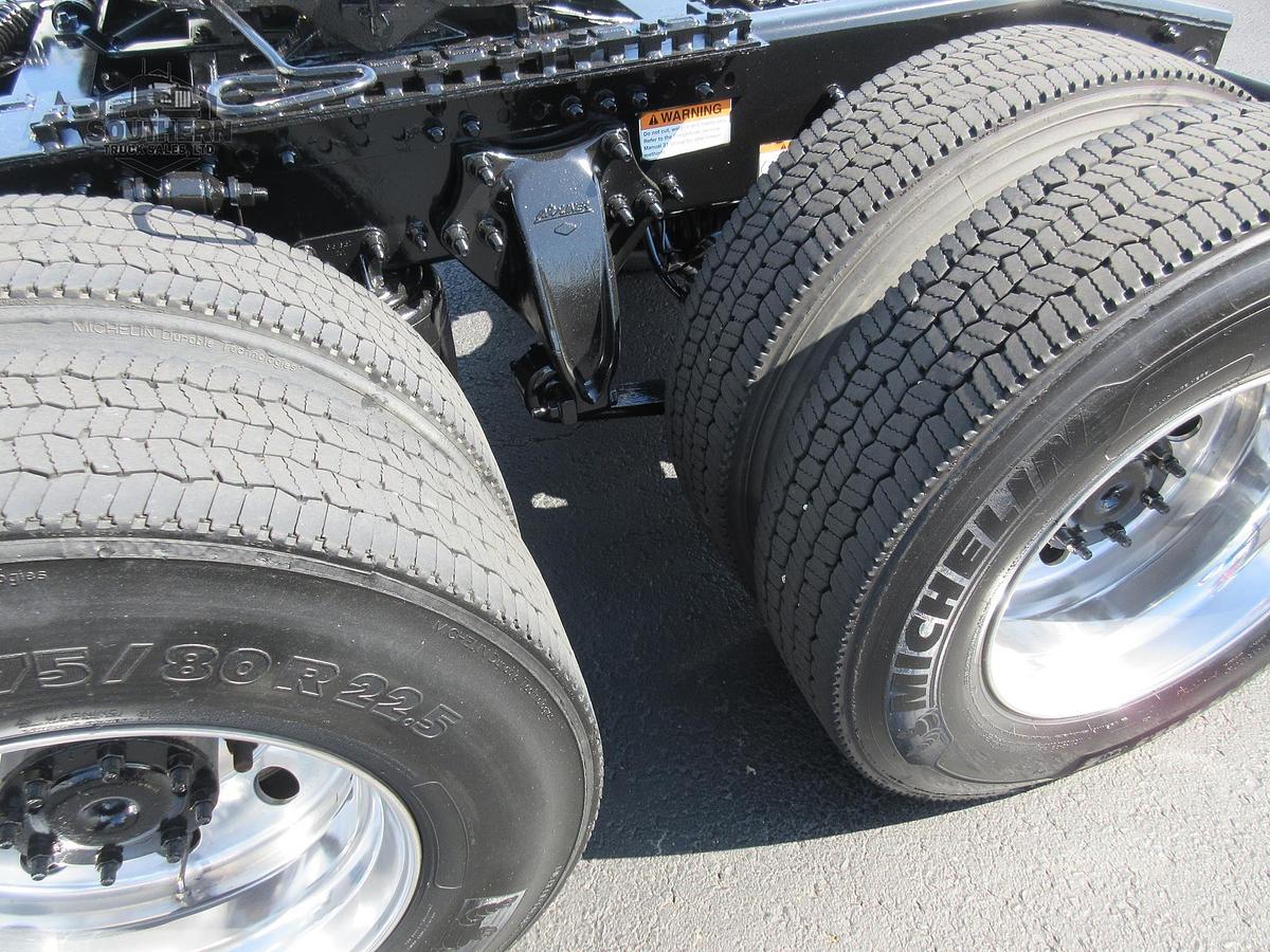 Used 2022 FREIGHTLINER CASCADIA 116