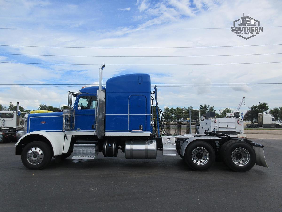Used 2019 PETERBILT 389