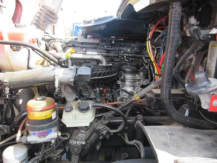 Used 2017 FREIGHTLINER CASCADIA 125