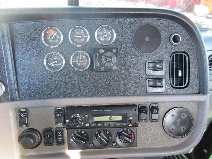 Used 2013 PETERBILT 365