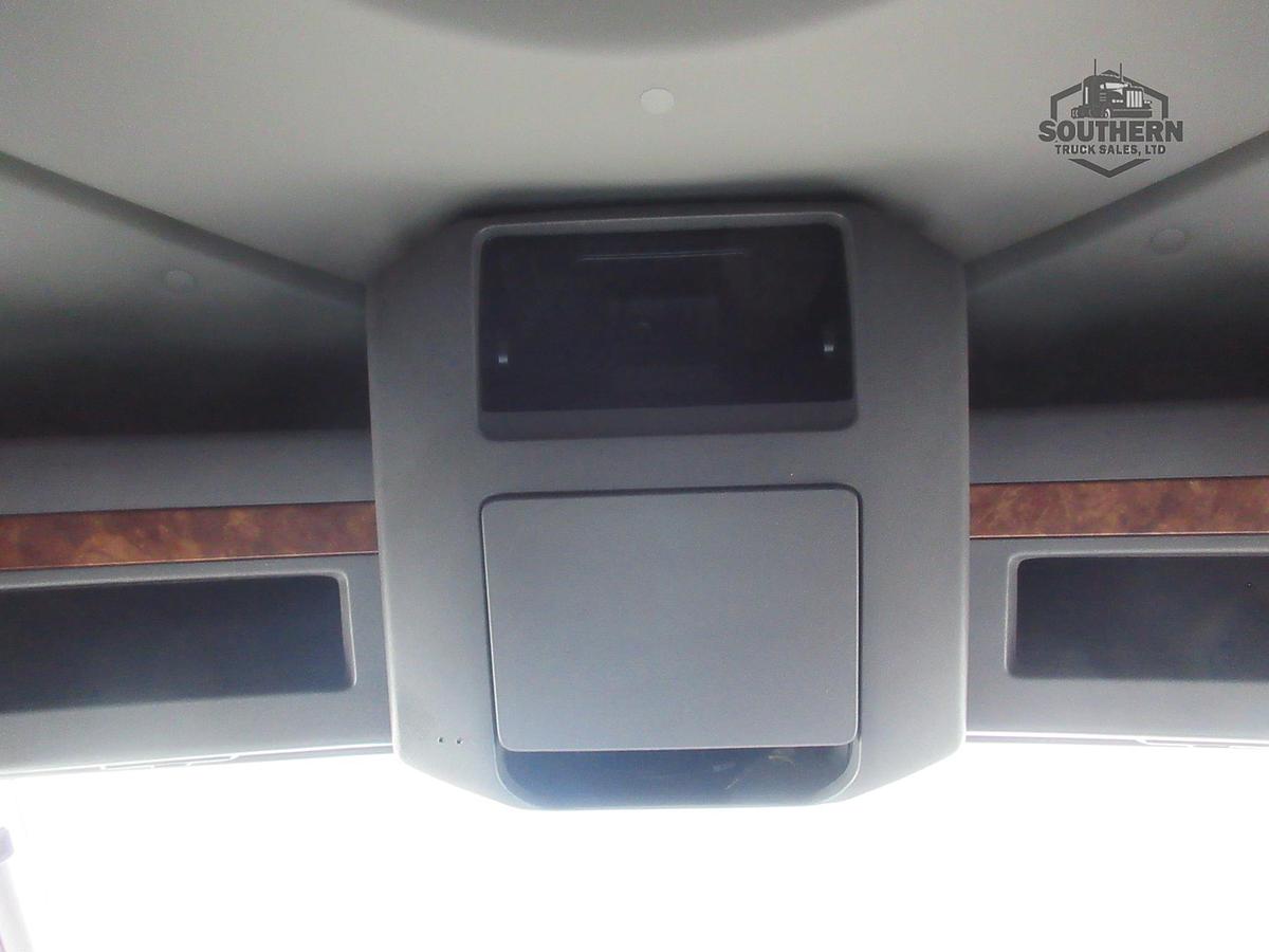 Used 2021 INTERNATIONAL LT