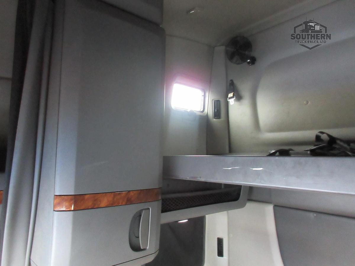 Used 2021 INTERNATIONAL LT