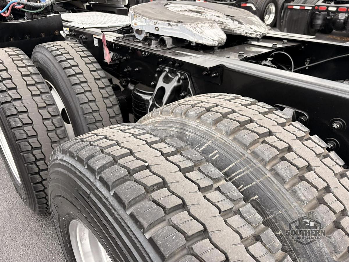 Used 2022 KENWORTH T680