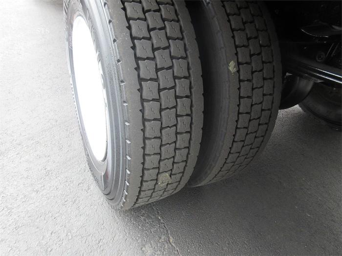 Used 2016 FREIGHTLINER BUSINESS CLASS M2 106