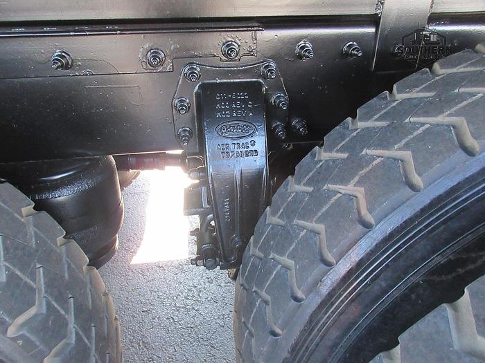 Used 2014 PETERBILT 365