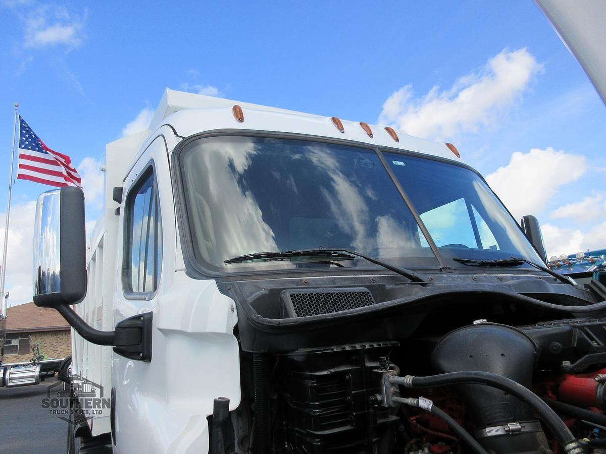Used 2019 FREIGHTLINER CASCADIA 125