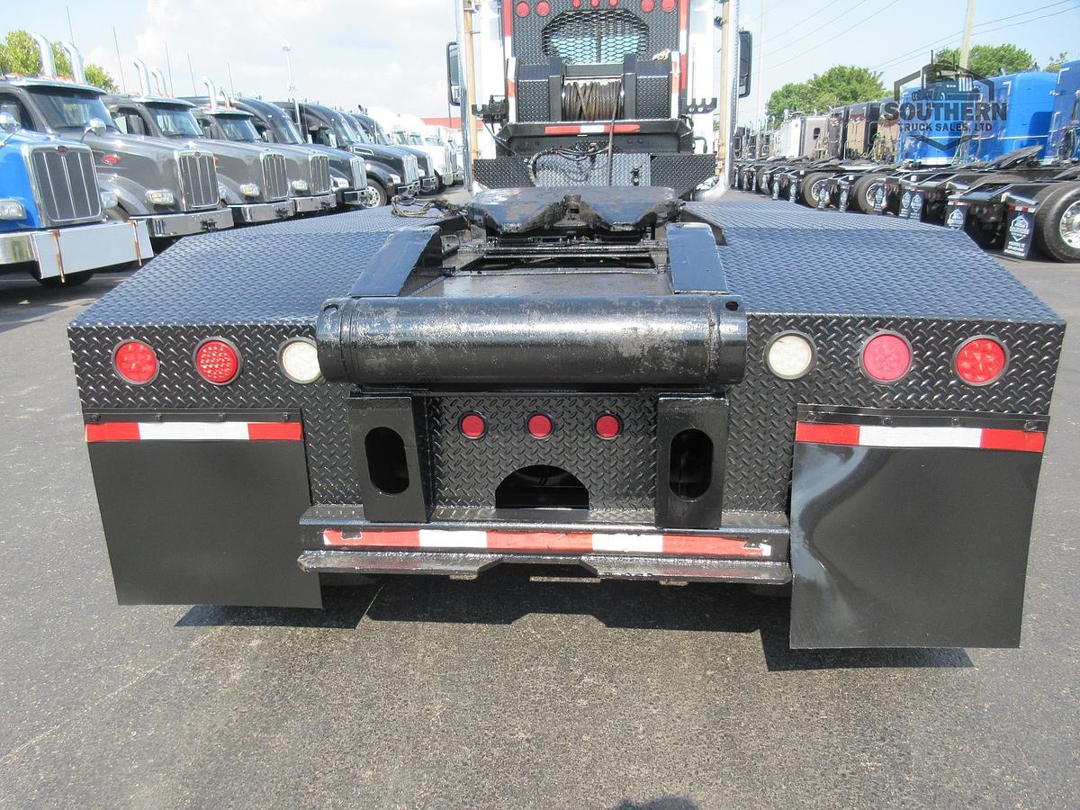 Used 2018 FREIGHTLINER CORONADO 122 SD