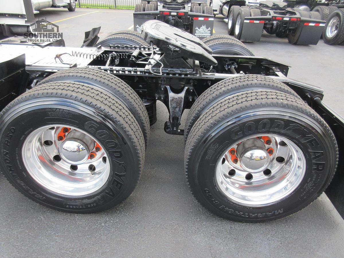 Used 2019 INTERNATIONAL LT