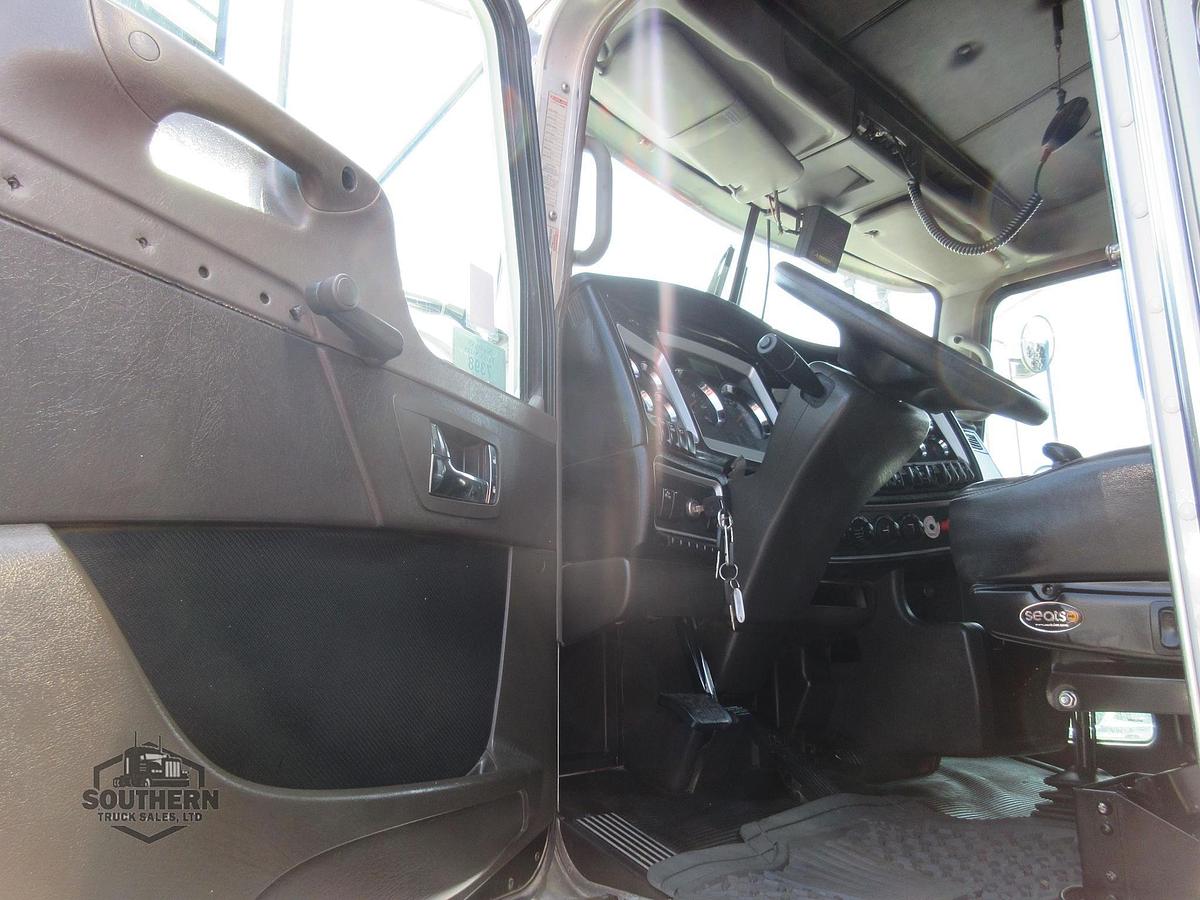 Used 2013 KENWORTH W900L