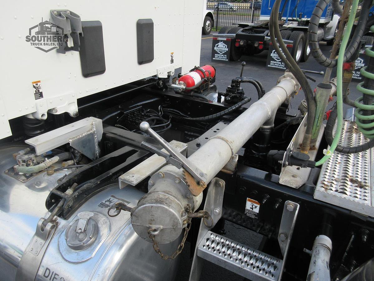 Used 2019 PETERBILT 567