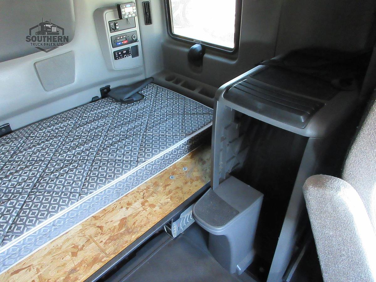 Used 2023 INTERNATIONAL LT