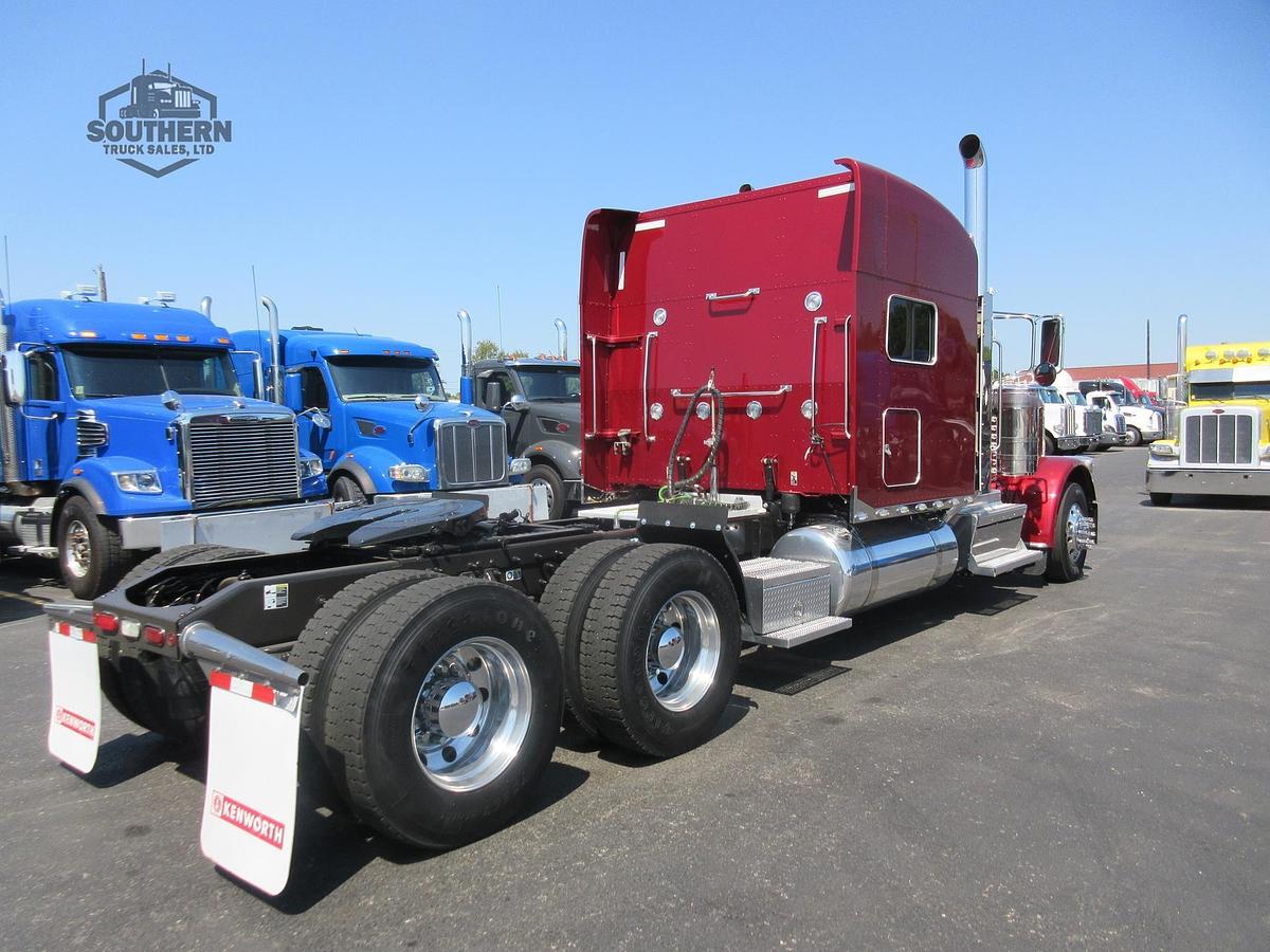 Used 2019 PETERBILT 389