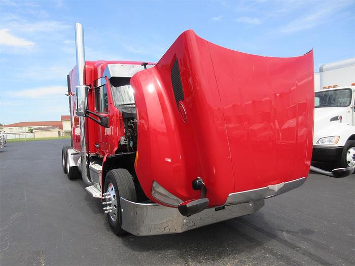 Used 2015 PETERBILT 579