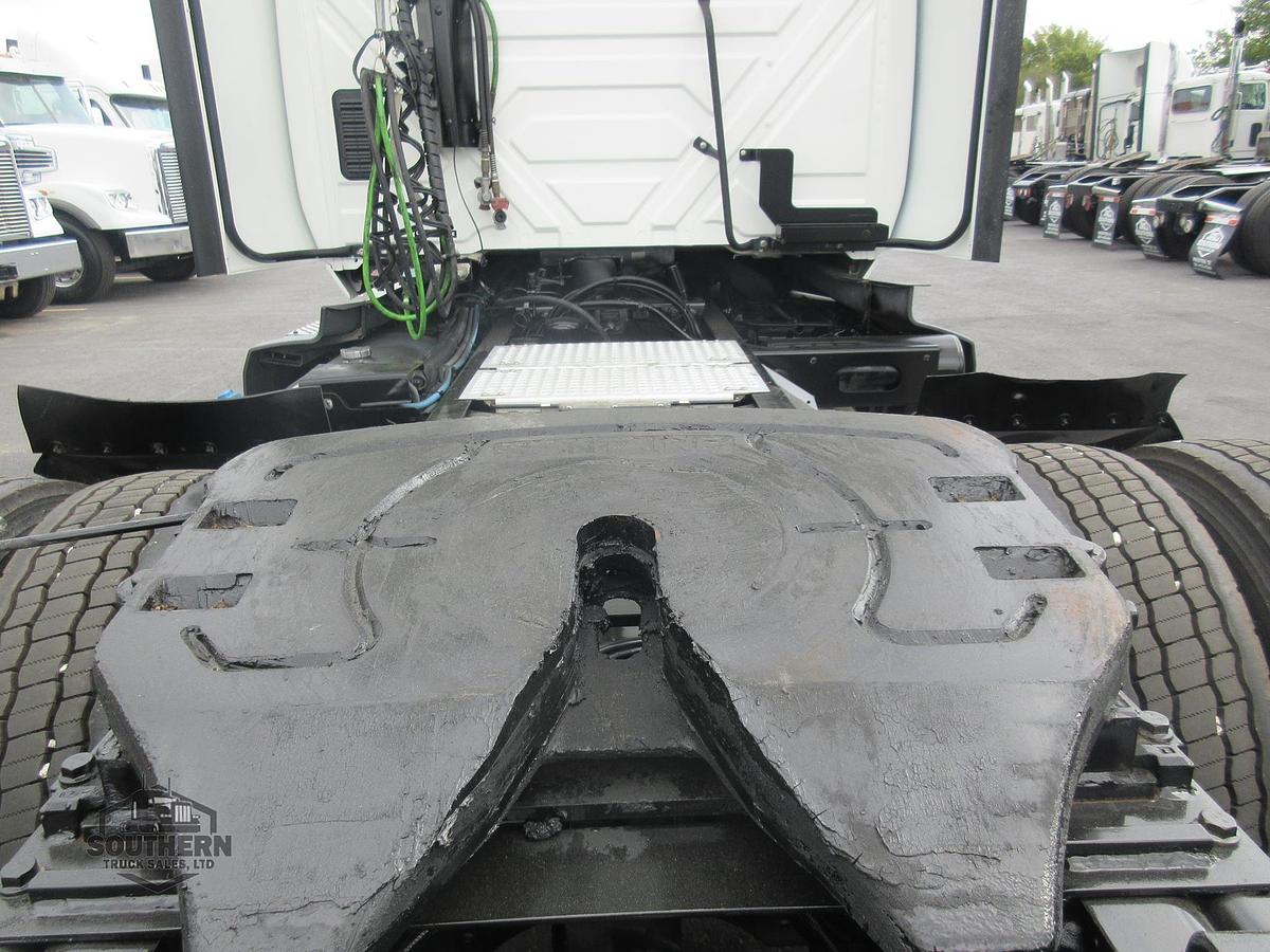 Used 2021 INTERNATIONAL LT