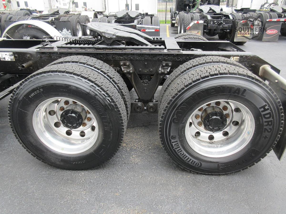 Used 2015 KENWORTH T800