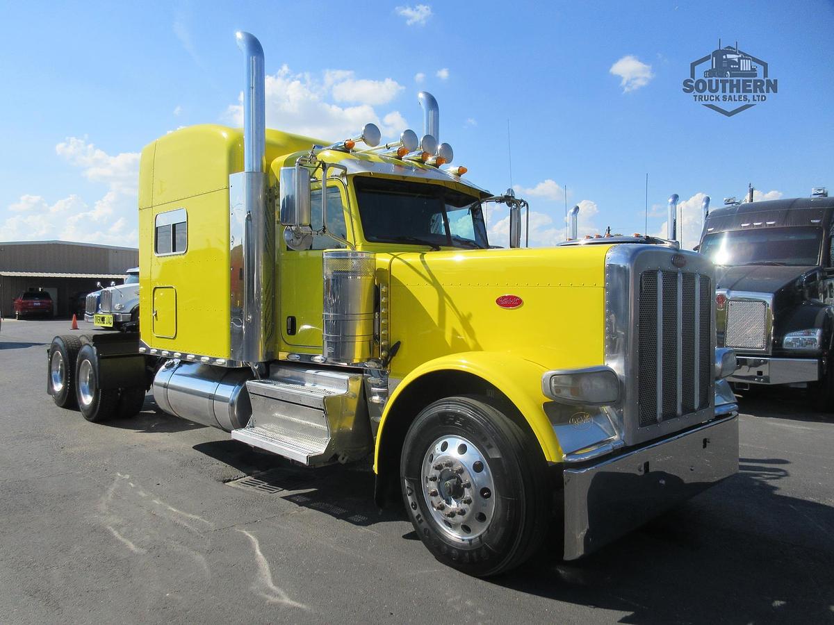 Used 2019 PETERBILT 389